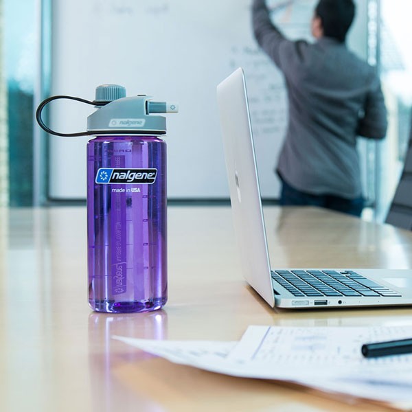 Nalgene steklenica Multidrink Grey 600 ml.