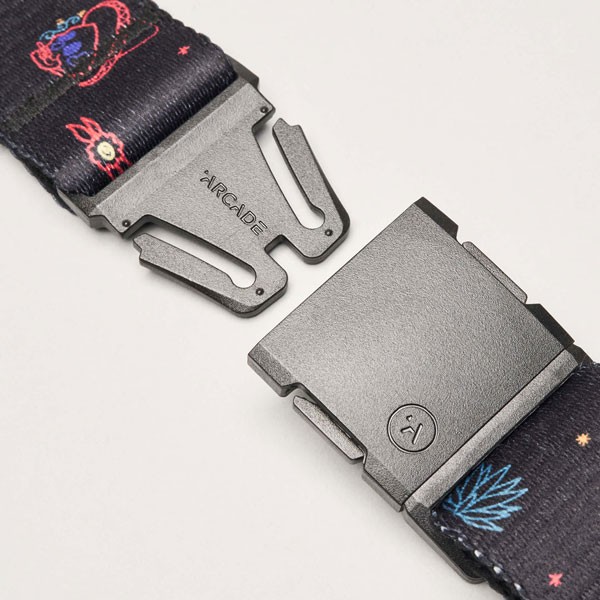 Arcade pas Dialed Black.