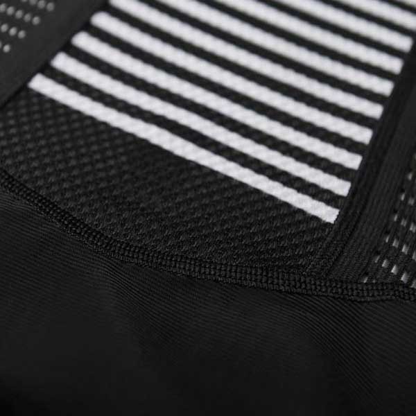 Bicycle line moške kolesarske hlače Squadra.
