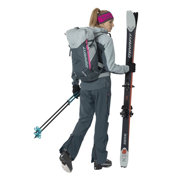 Dynafit Radical 30  je ženski turni nahrbtnik