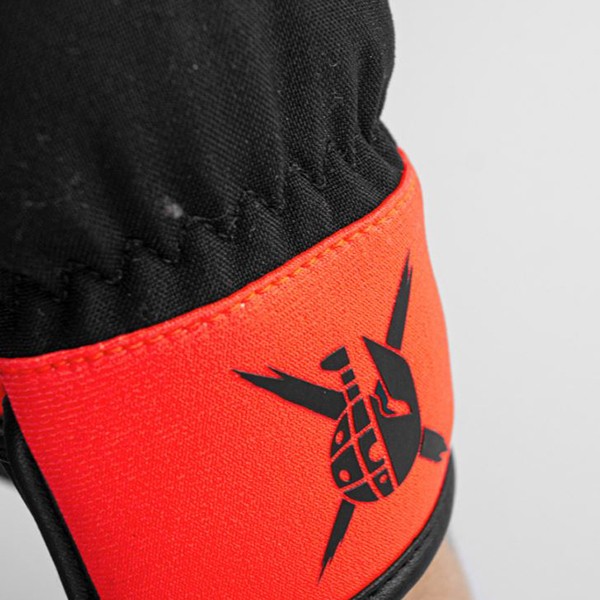 Reusch otroške rokavice WorldCup Warrior Prime R-Tex XT Mitten.