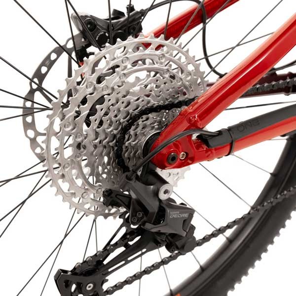 Rock Machine polnovzmeteno gorsko kolo Blizzard XCM 30-29.