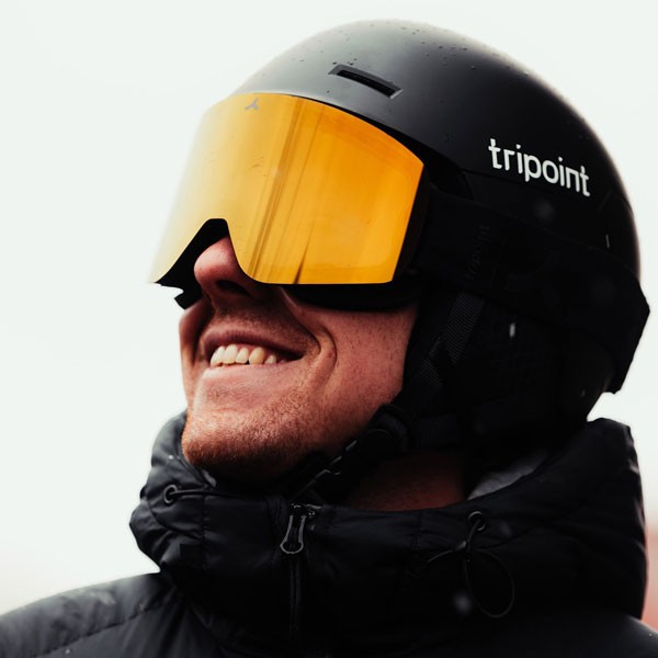Tripoint 201 Trdkova, smučarska čelada