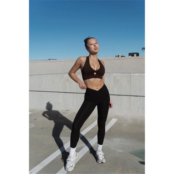 Fabletics Oasis Twist, ženski športni top