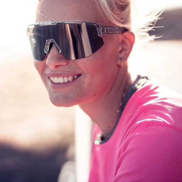 Bliz sončna očala Matrix.