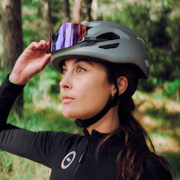 Kolesarska čelada Bolle Spero