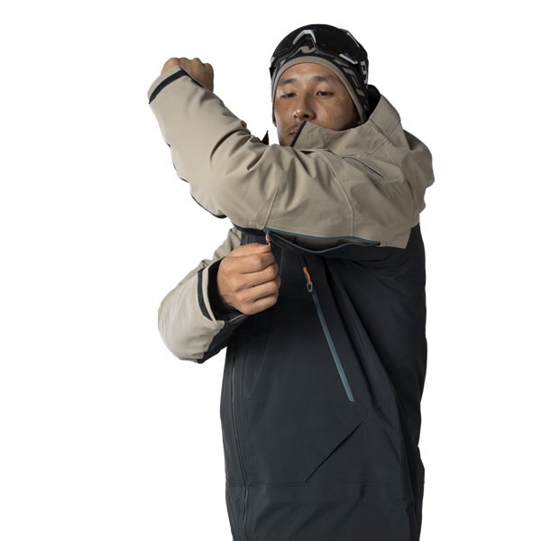 Dynafit moška jakna Tigard GTX.