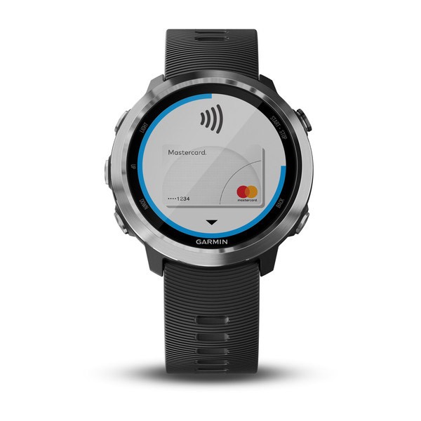 Ura Garmin Forerunner 645 2018.