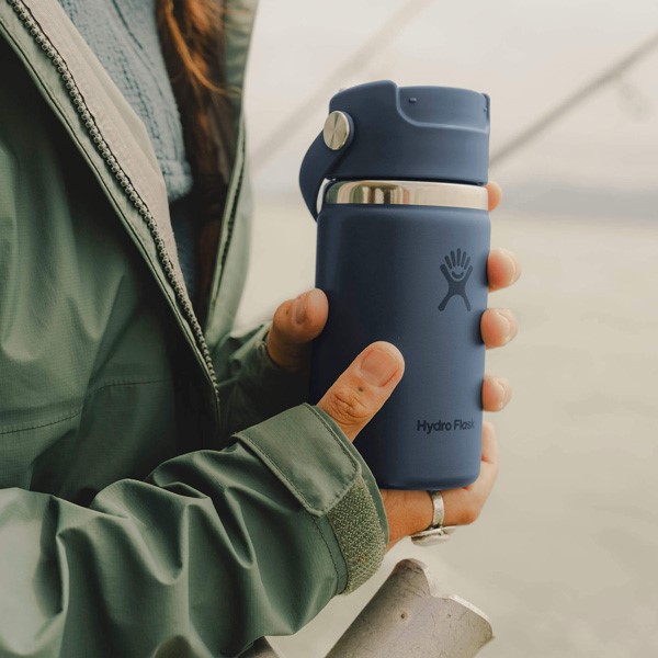 Hydro Flask 12 Travel Mug, termo lonček
