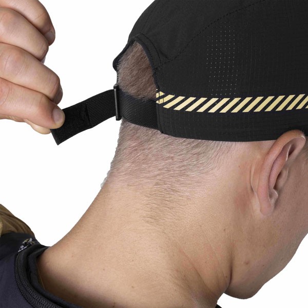 Dynafit Trail, kapa s šiltom