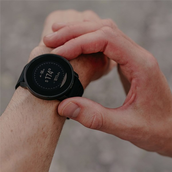 Suunto 9 Peak Pro All Black.