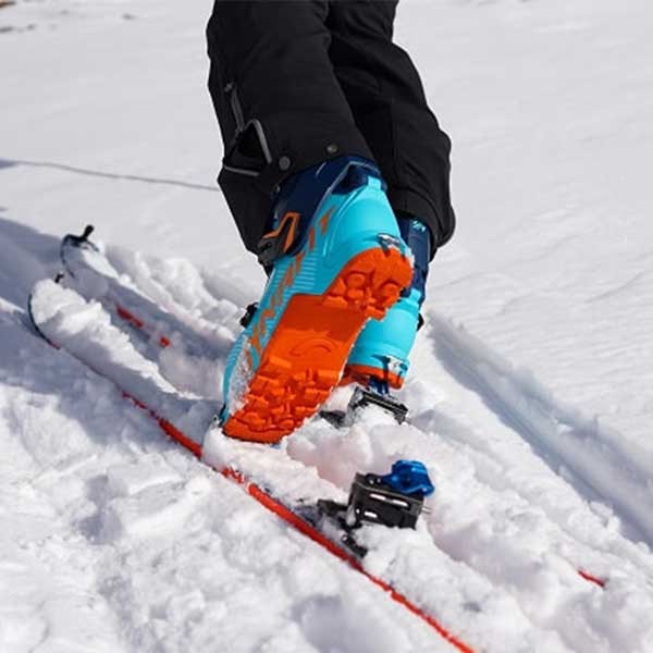 Dynafit ženski turni čevlji Seven Summits.