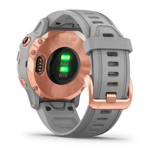 Garmin multisport ura Fenix 6S Sapphire.