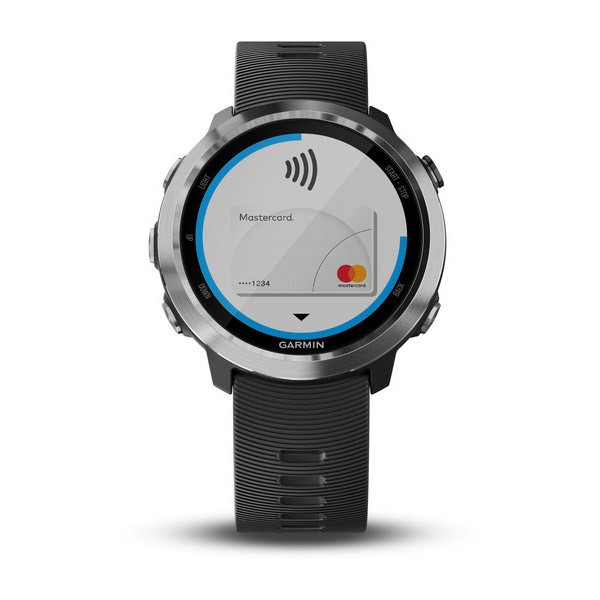 Ura Garmin Forerunner 645 2018.