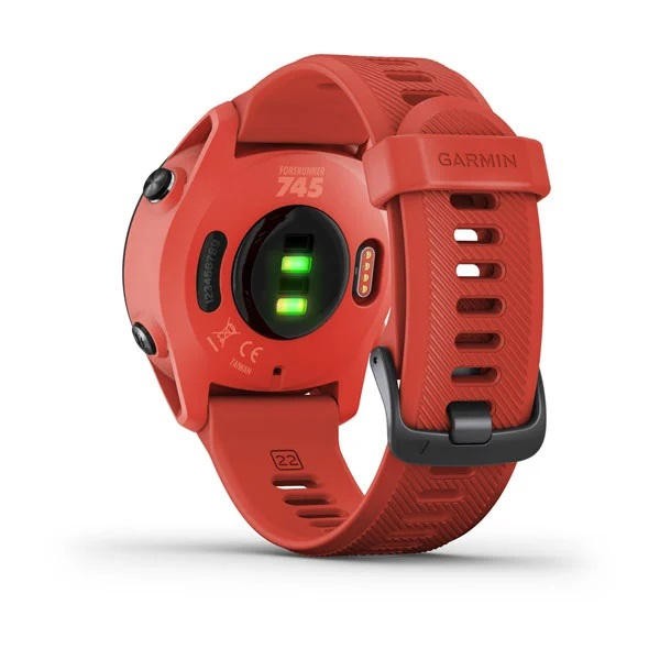 Garmin Forerunner 745.
