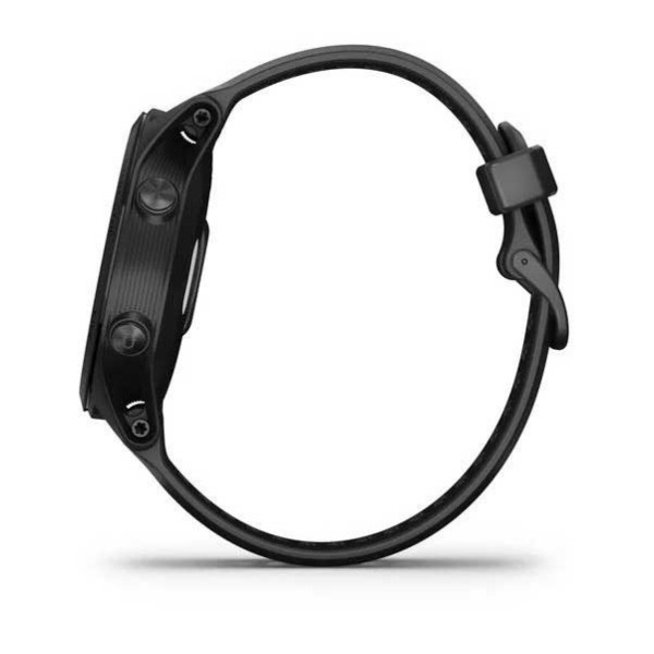 Garmin Forerunner 945.