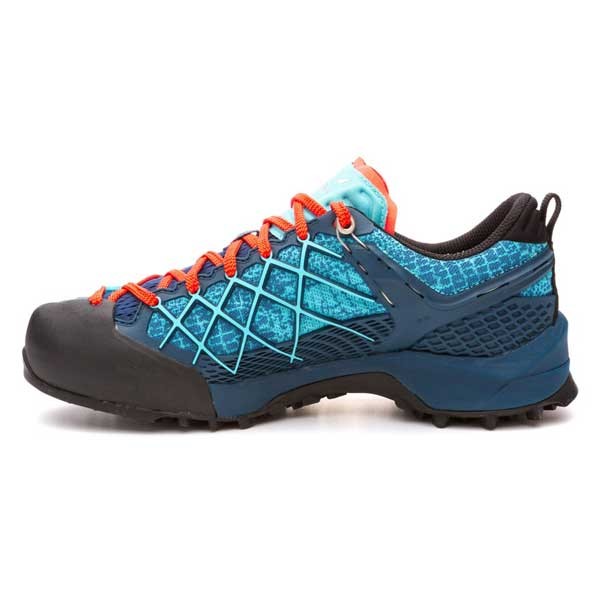 Ženski čevlji Salewa Wildfire GTX.