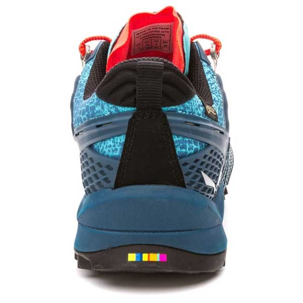 Ženski čevlji Salewa Wildfire GTX.