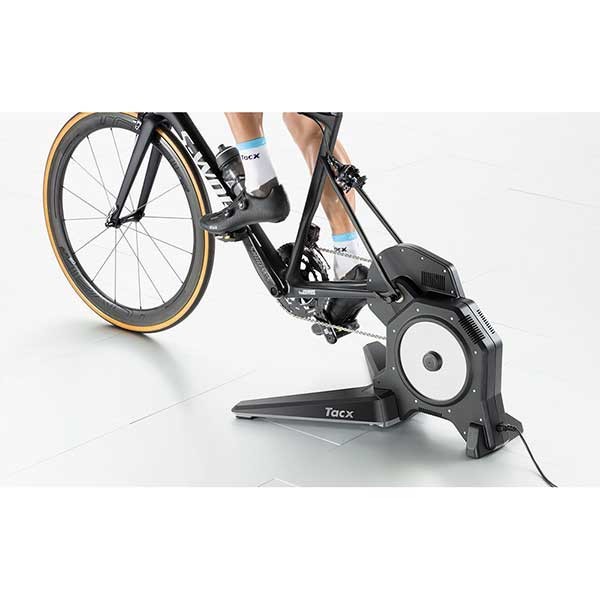 Tacx trenažer FLUX S Smart.