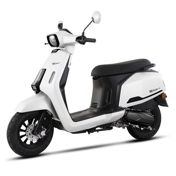 Skuter Znen Milano.