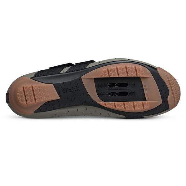 Gorski kolesarski čevlji Fizik Terra Powerstrap X4